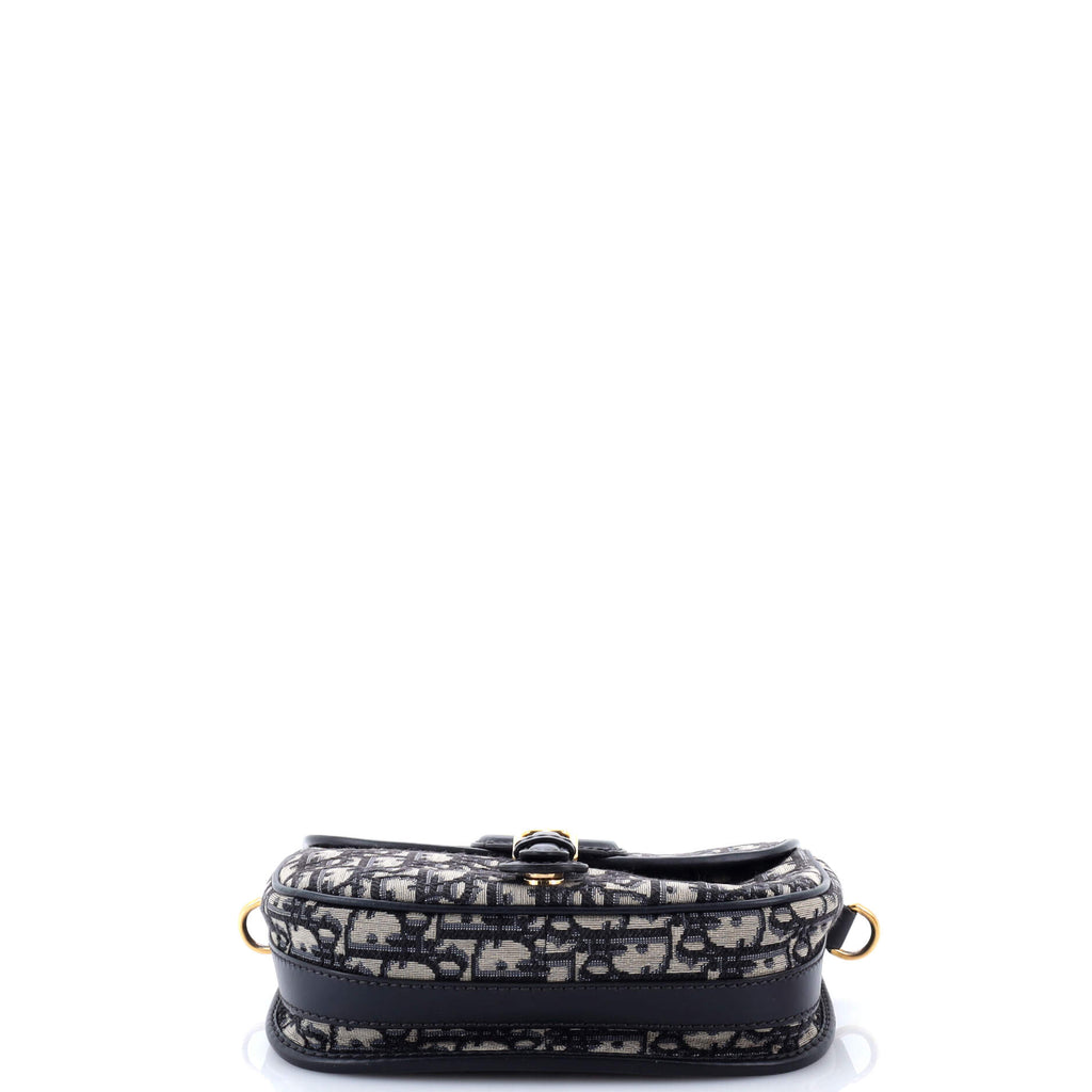 Bobby Flap Bag Oblique Canvas Medium