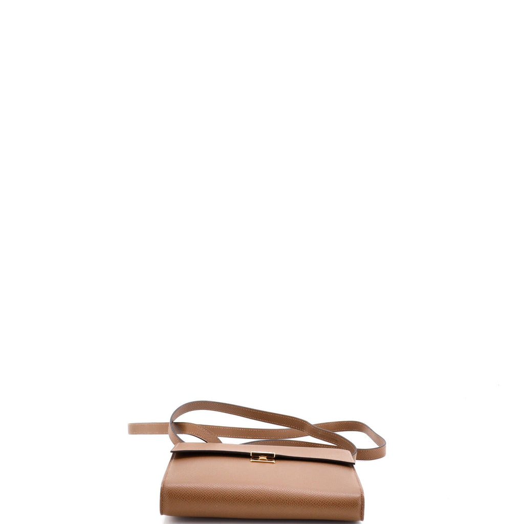 Clic Wallet on Strap Epsom 16