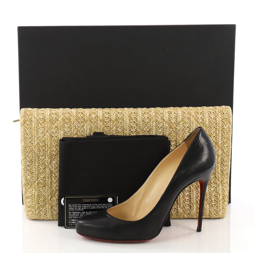 CC Clutch Quilted Woven Raffia Medium