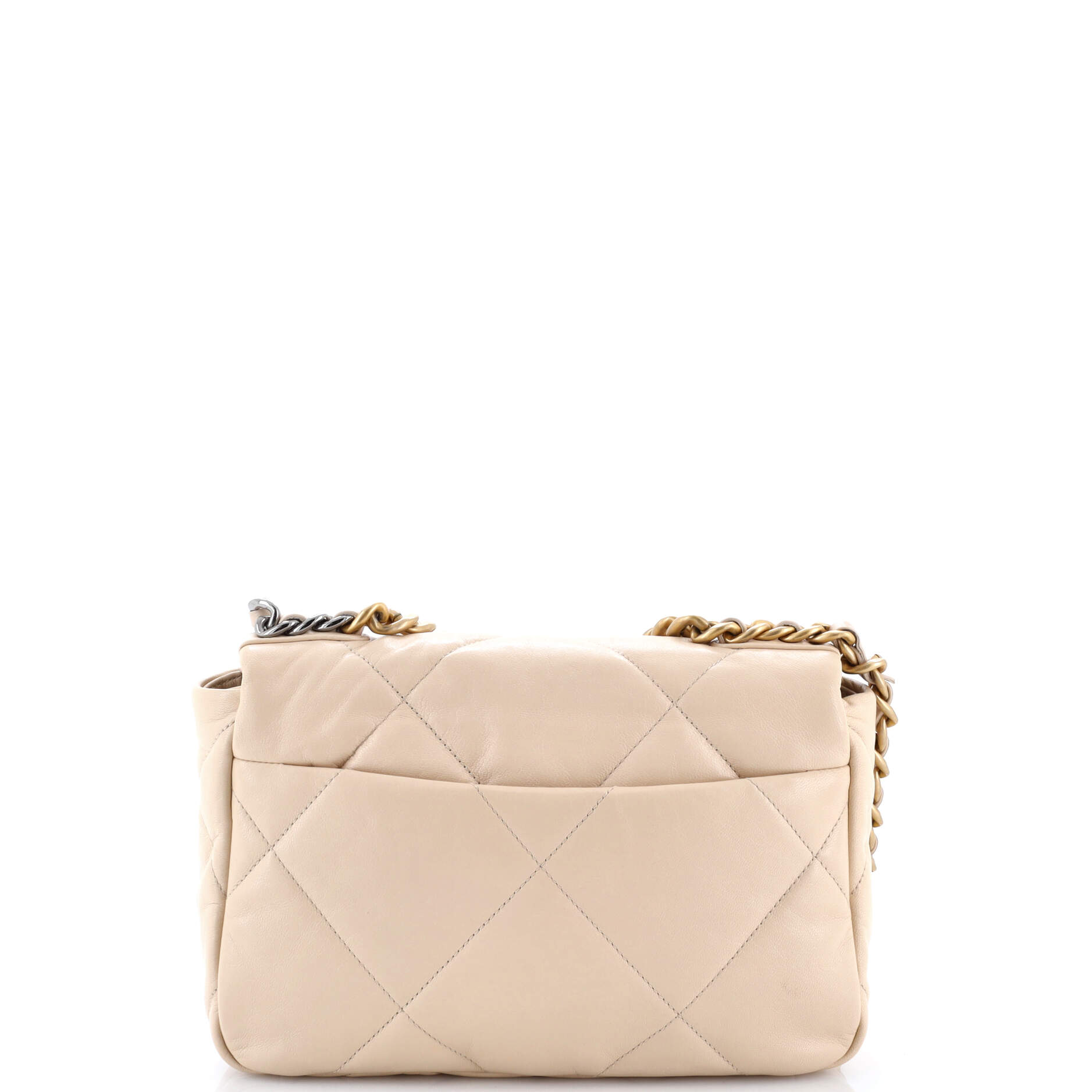19 Flap Bag Quilted Leather Medium
