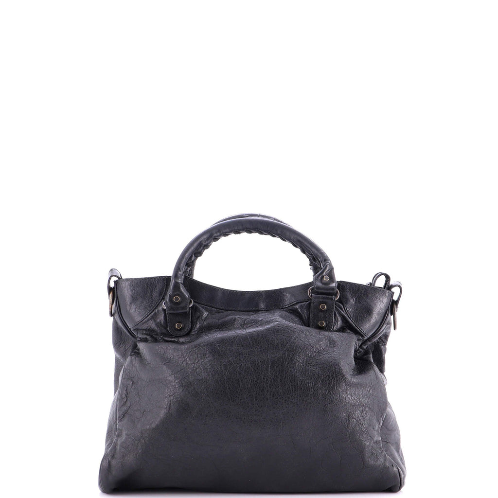 City Classic Studs Bag Leather Medium