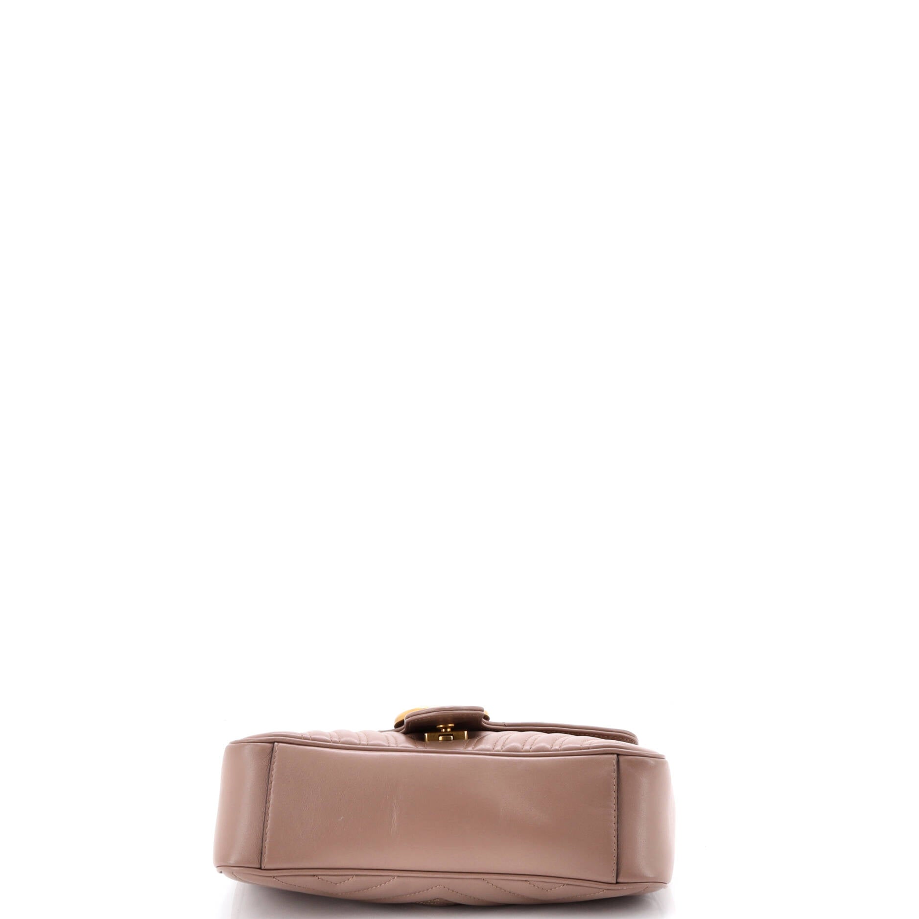GG Marmont Flap Bag Matelasse Leather Medium