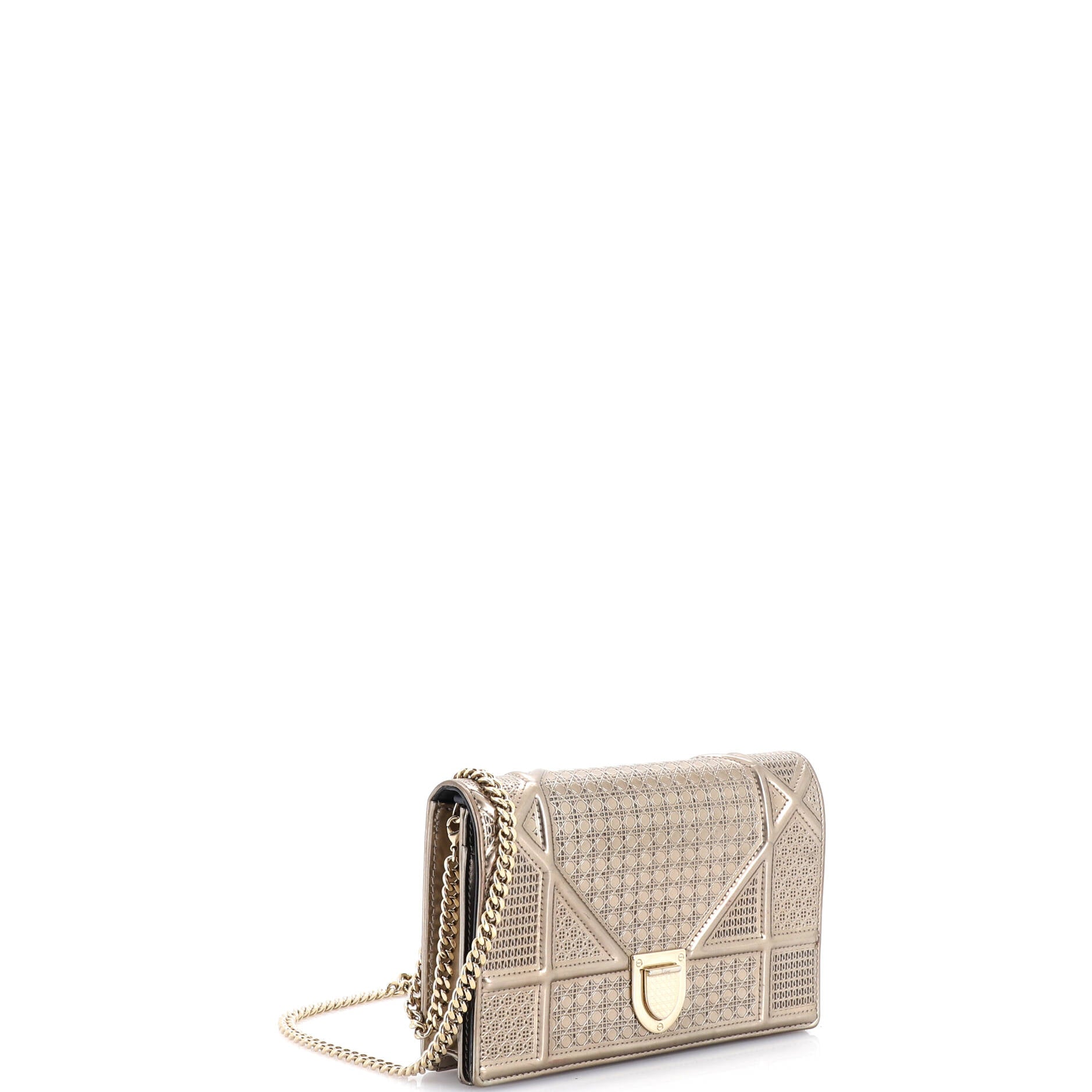 Diorama Wallet on Chain Cannage Embossed Calfskin
