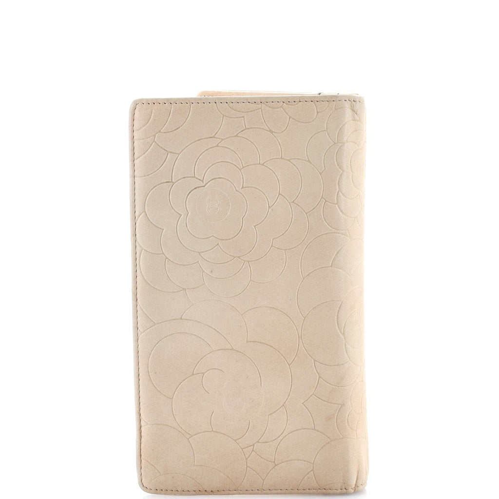 Bi-Fold Wallet Camellia Lambskin Long