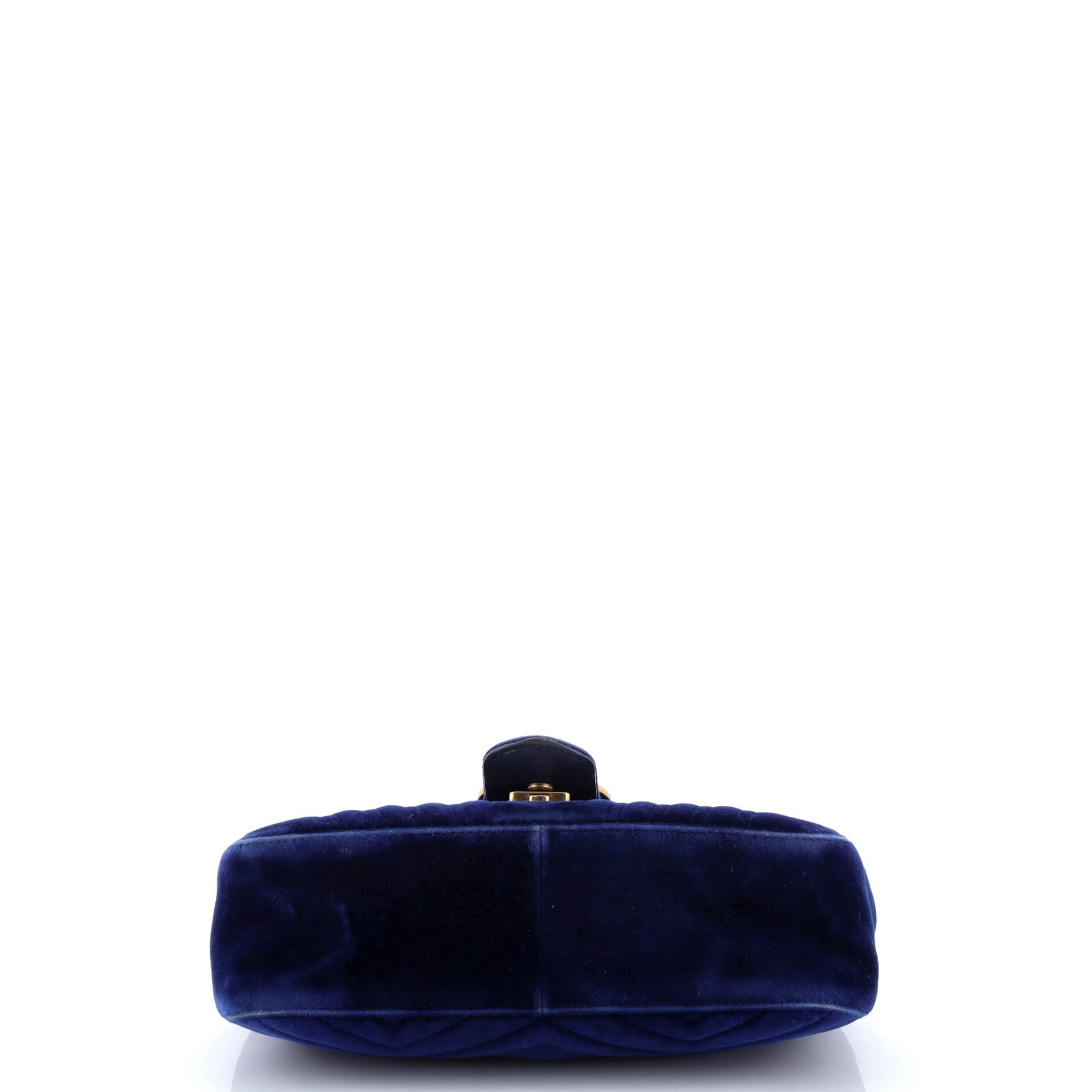 GG Marmont Flap Bag Matelasse Velvet Medium