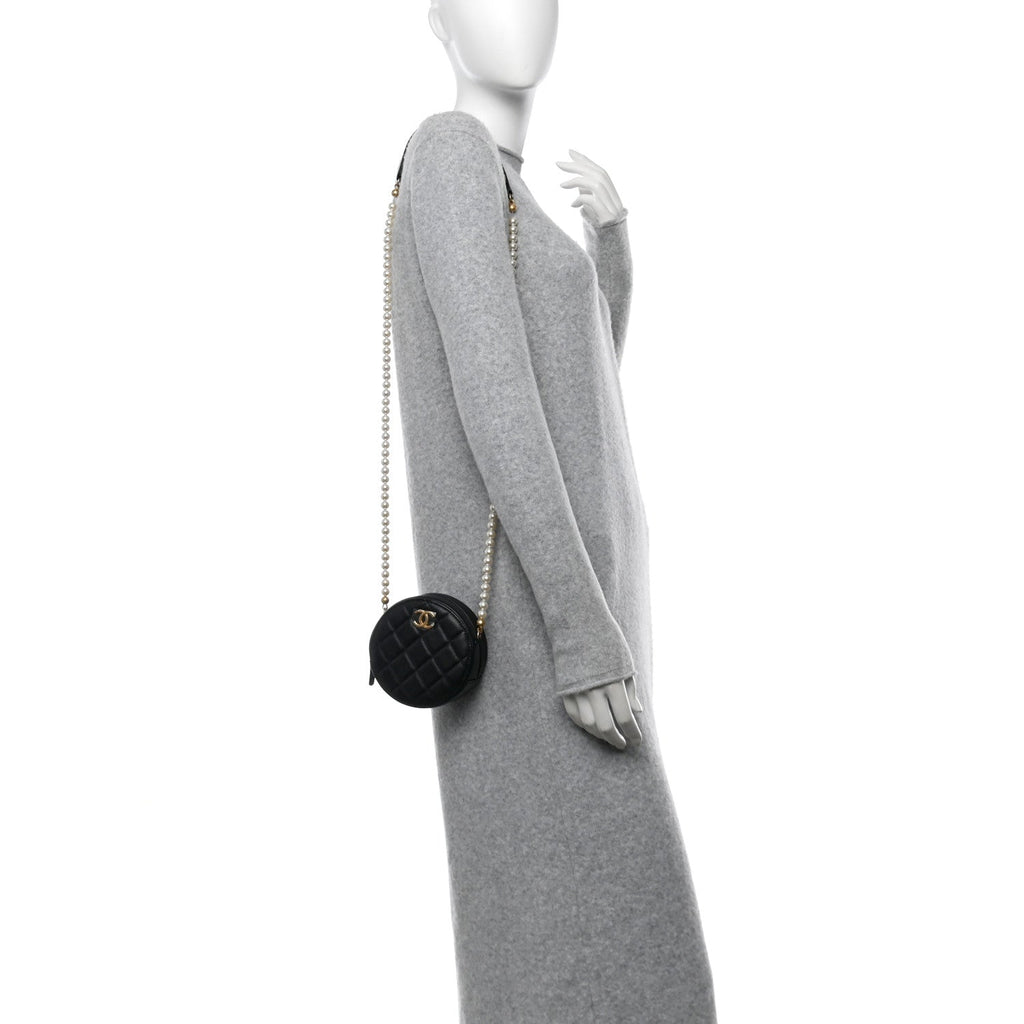 Lambskin Quilted Pearl Chain Round Clutch With Chain Black