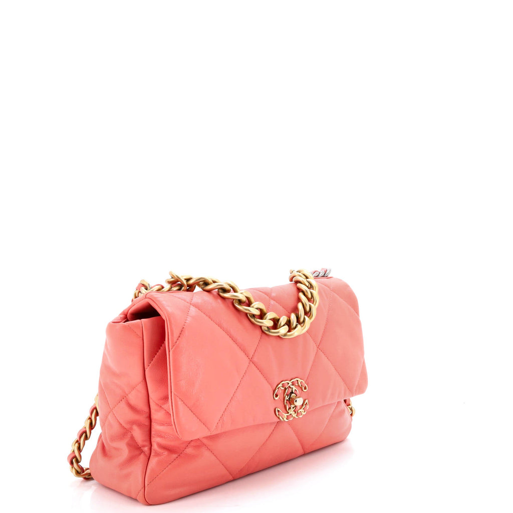 19 Flap Bag Quilted Leather Large