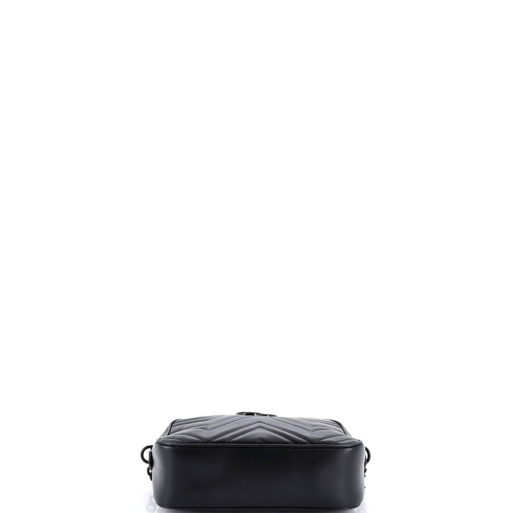 GG Marmont Shoulder Bag Matelasse Leather Small