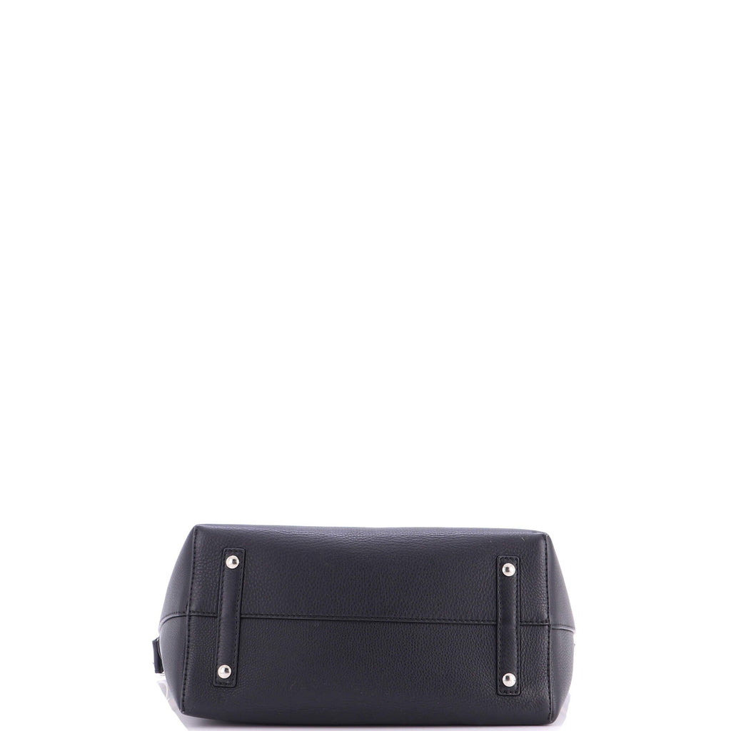 Belt Tote Leather Medium