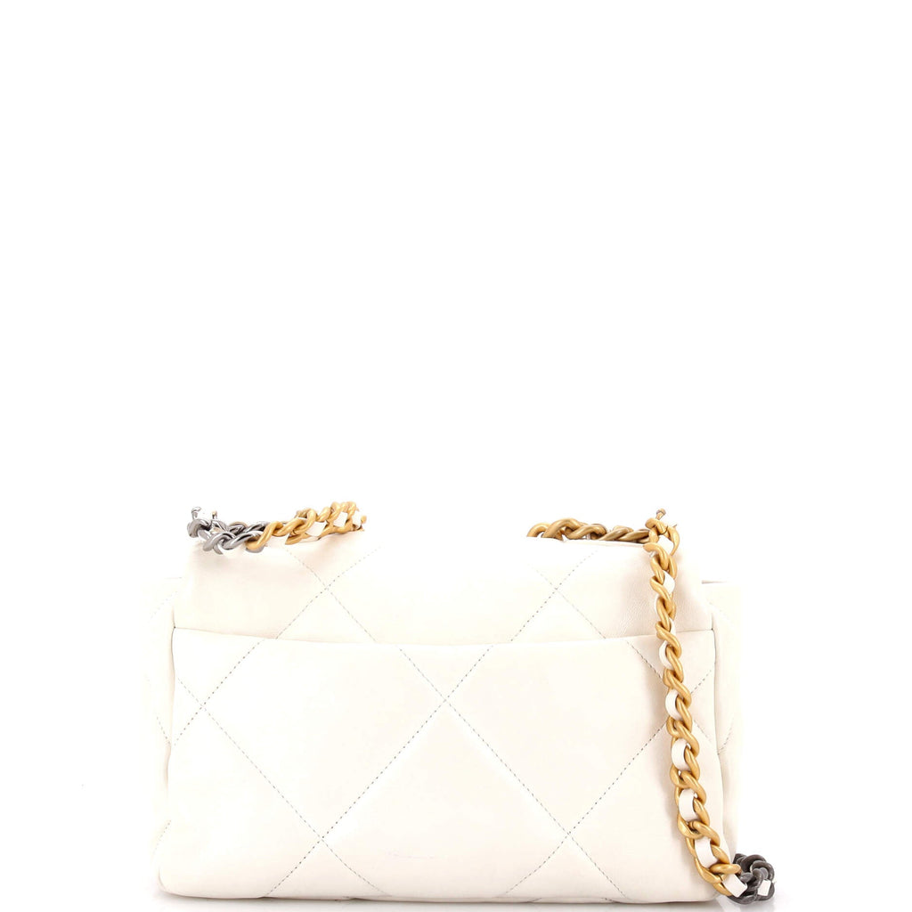 19 Flap Bag Quilted Leather Medium