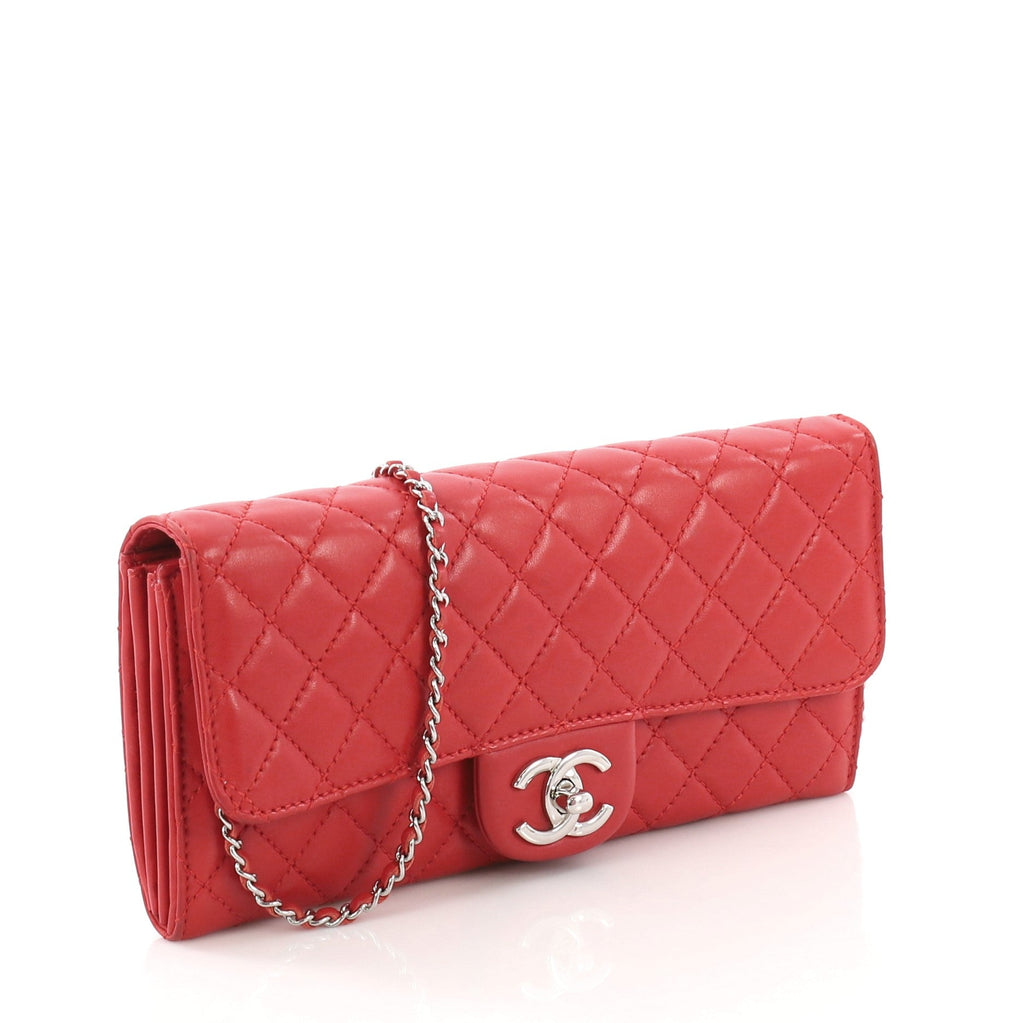 Wallet On Chain Clutch Quilted Lambskin East West