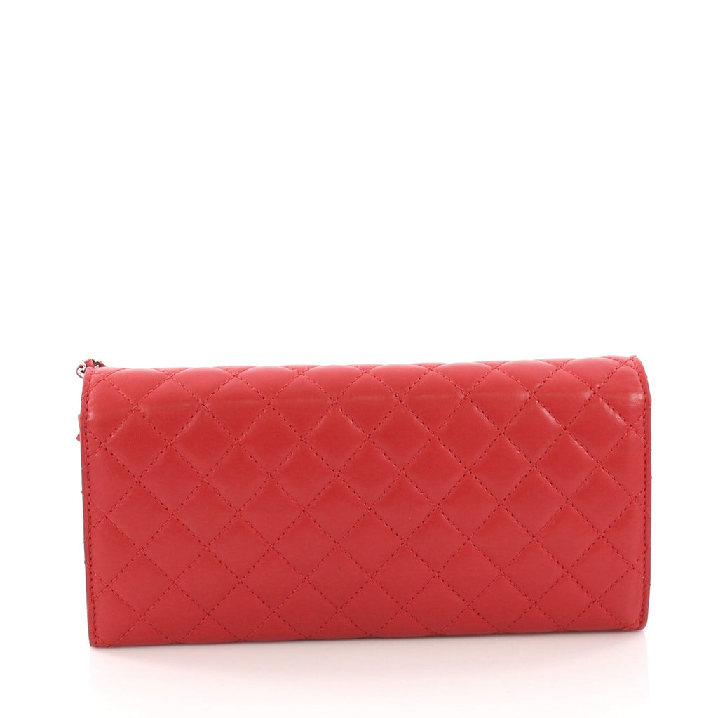 Wallet On Chain Clutch Quilted Lambskin East West