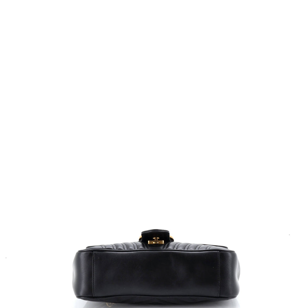 GG Marmont Flap Bag Matelasse Leather Small