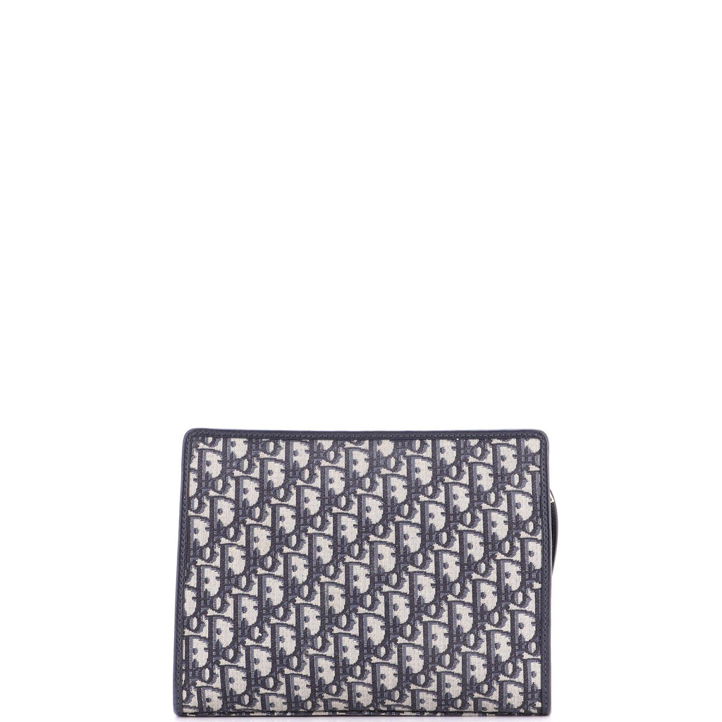 30 Montaigne Zip Pouch Oblique Canvas Medium
