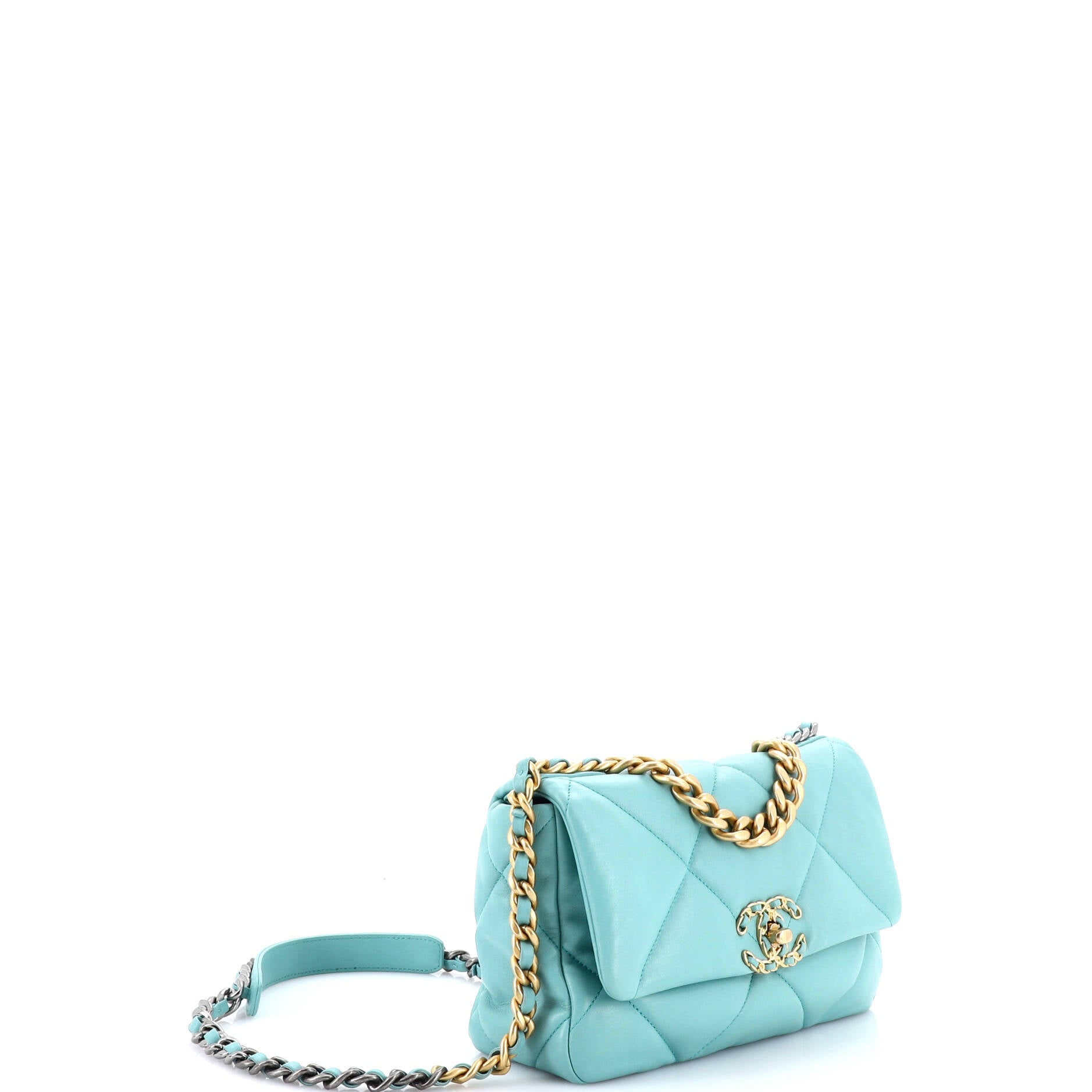 19 Flap Bag Quilted Leather Medium
