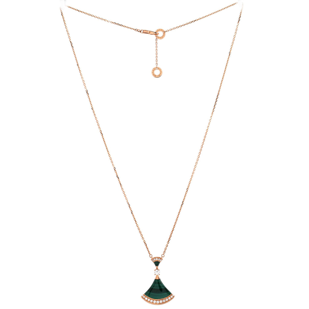 Divas' Dream Pendant Necklace 18K Rose Gold with Malachite and Diamonds Large