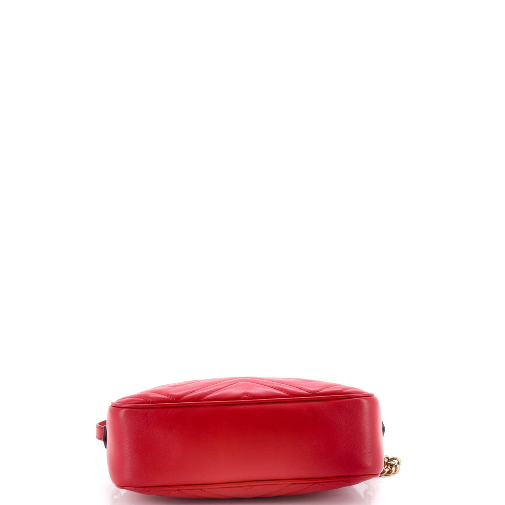 GG Marmont Shoulder Bag Matelasse Leather Small