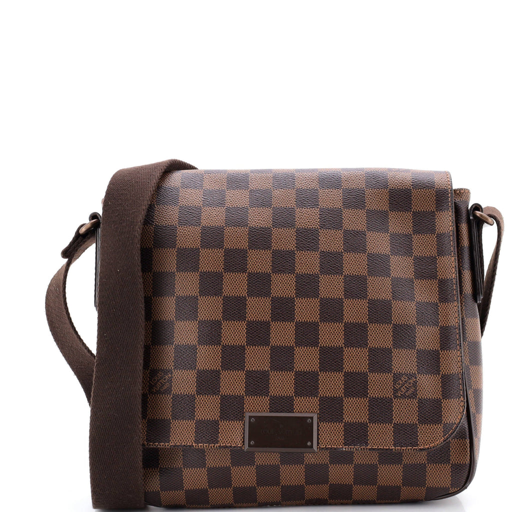 District Messenger Bag Damier PM