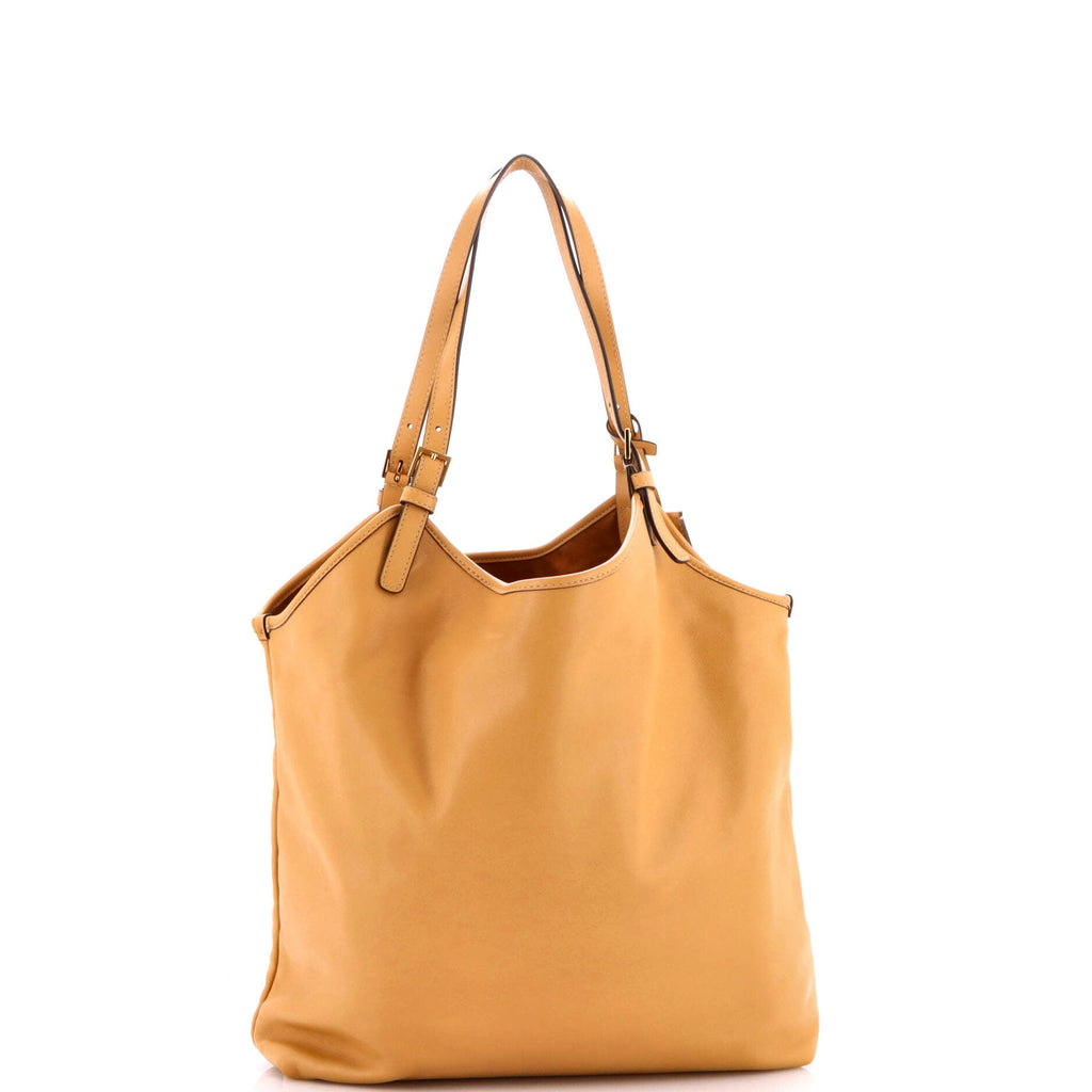 Tag Tote Leather