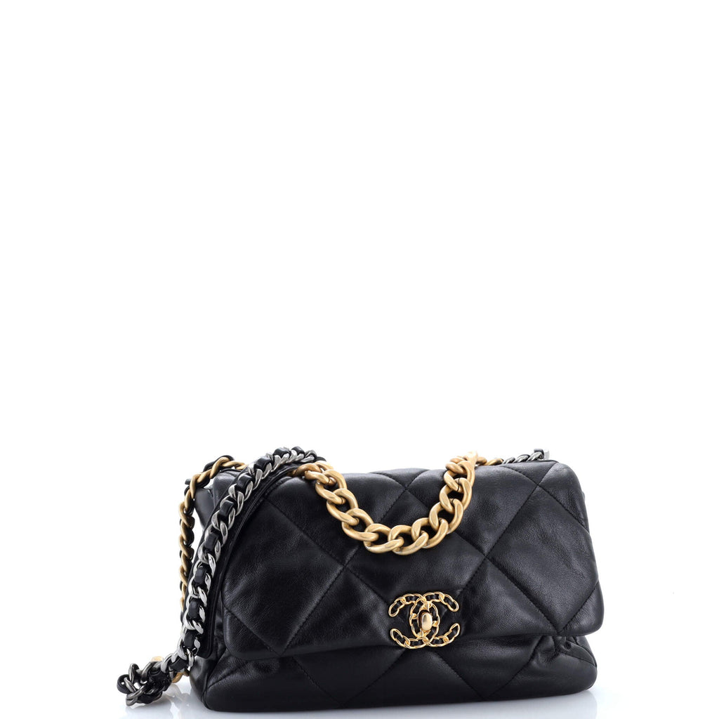 19 Flap Bag Quilted Leather Large