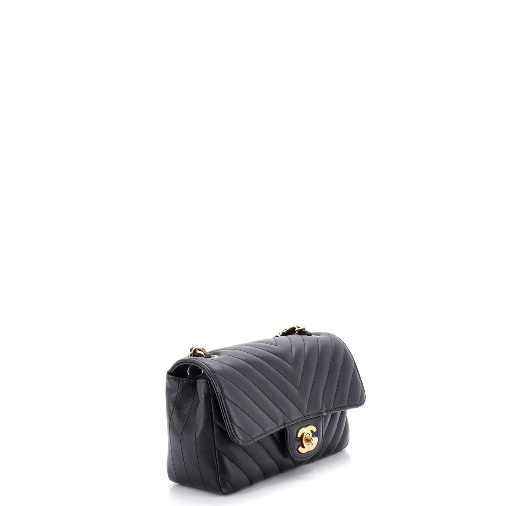 Classic Single Flap Bag Chevron Lambskin Mini