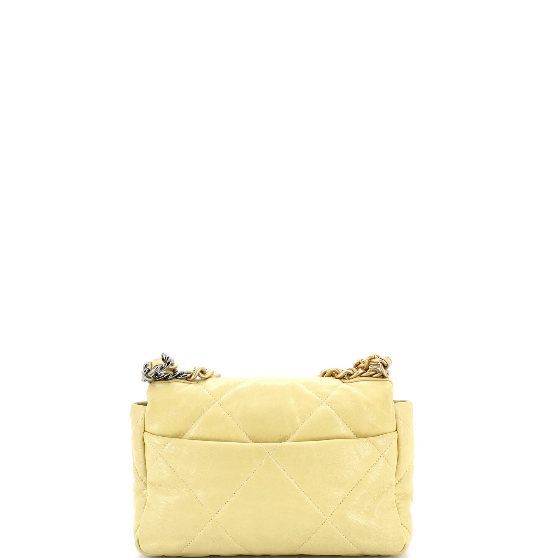 19 Flap Bag Quilted Leather Medium