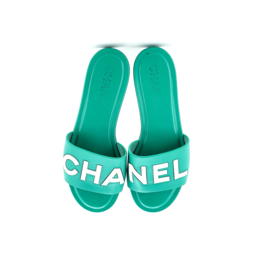 Women's CHA-NEL Mule Sandals Leather