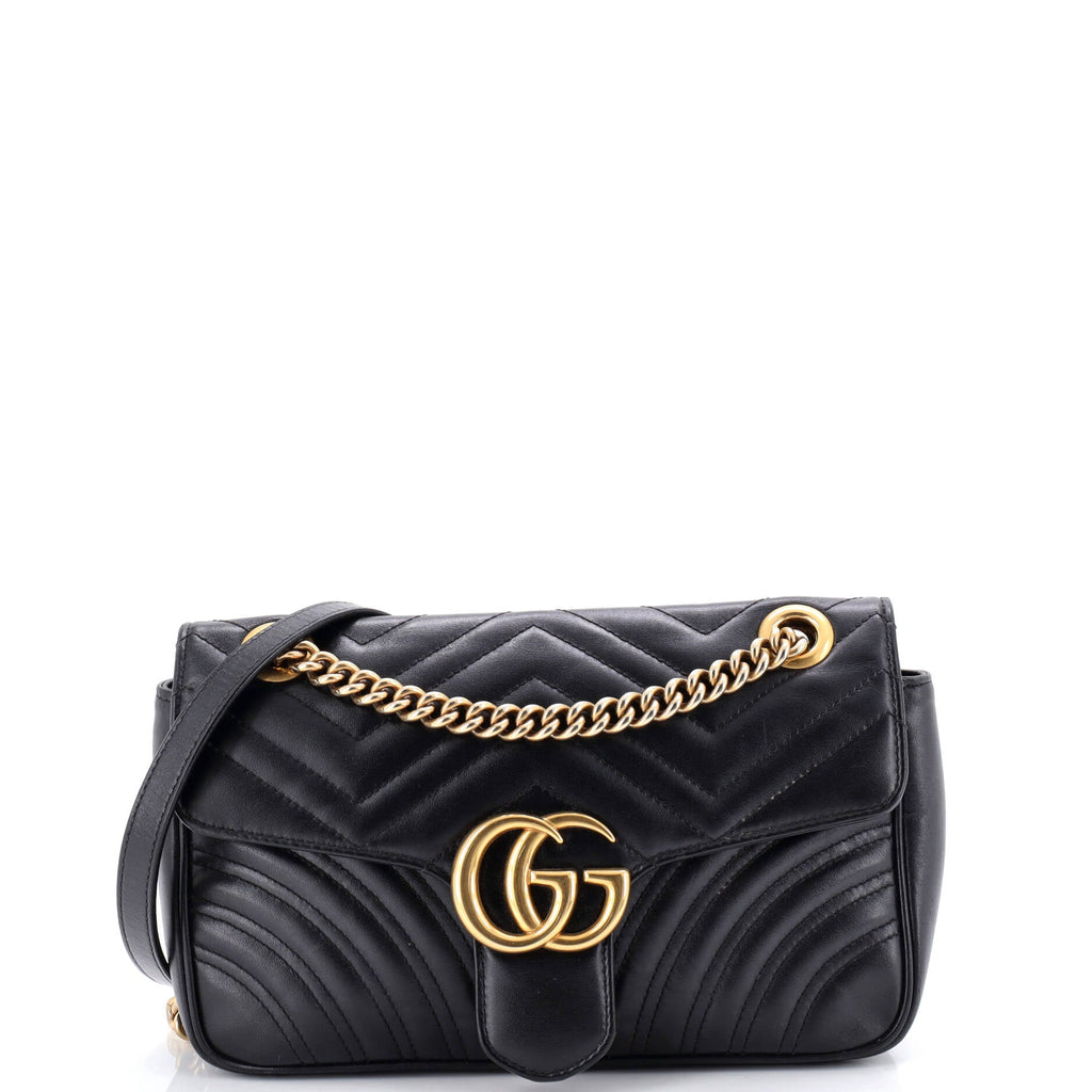 GG Marmont Flap Bag Matelasse Leather Medium
