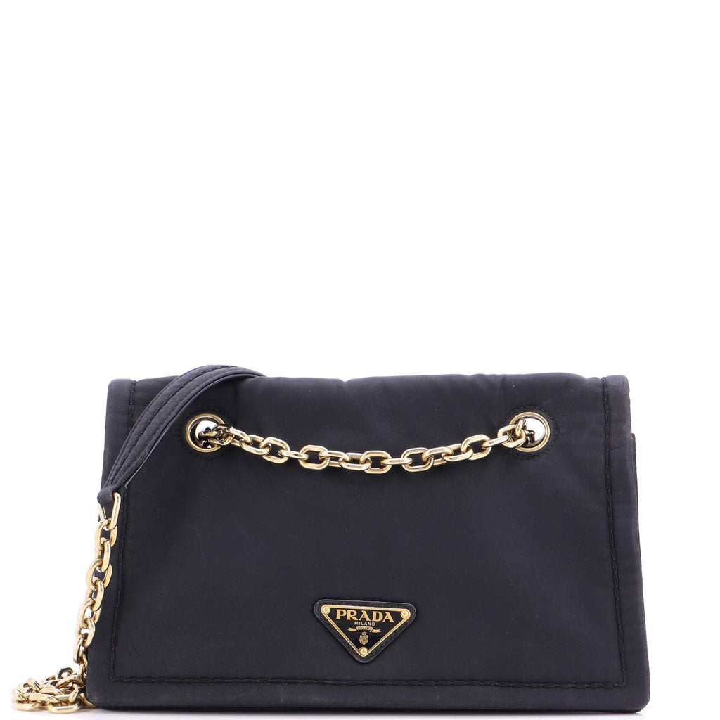 Padded Chain Flap Bag Tessuto Medium