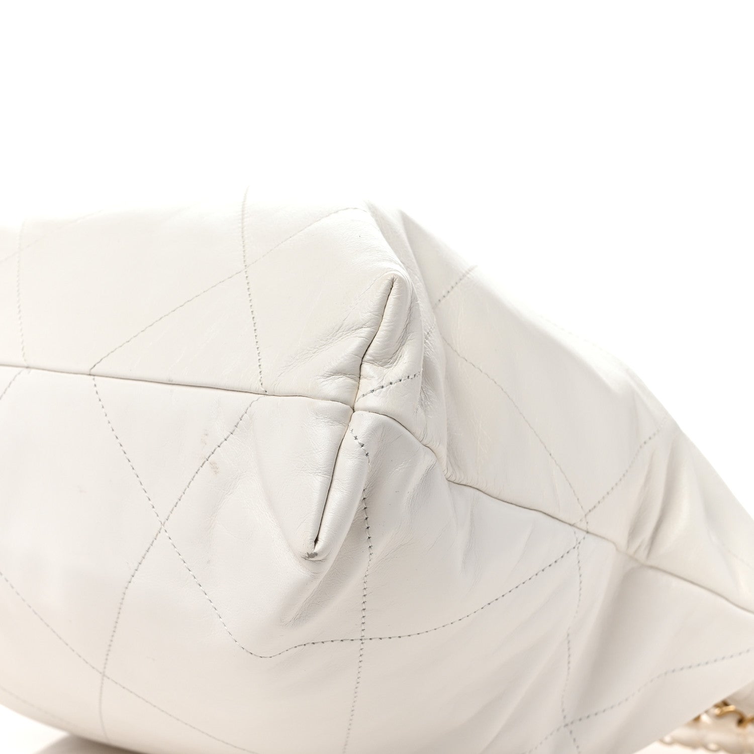 Shiny Calfskin Quilted Chanel 22 White