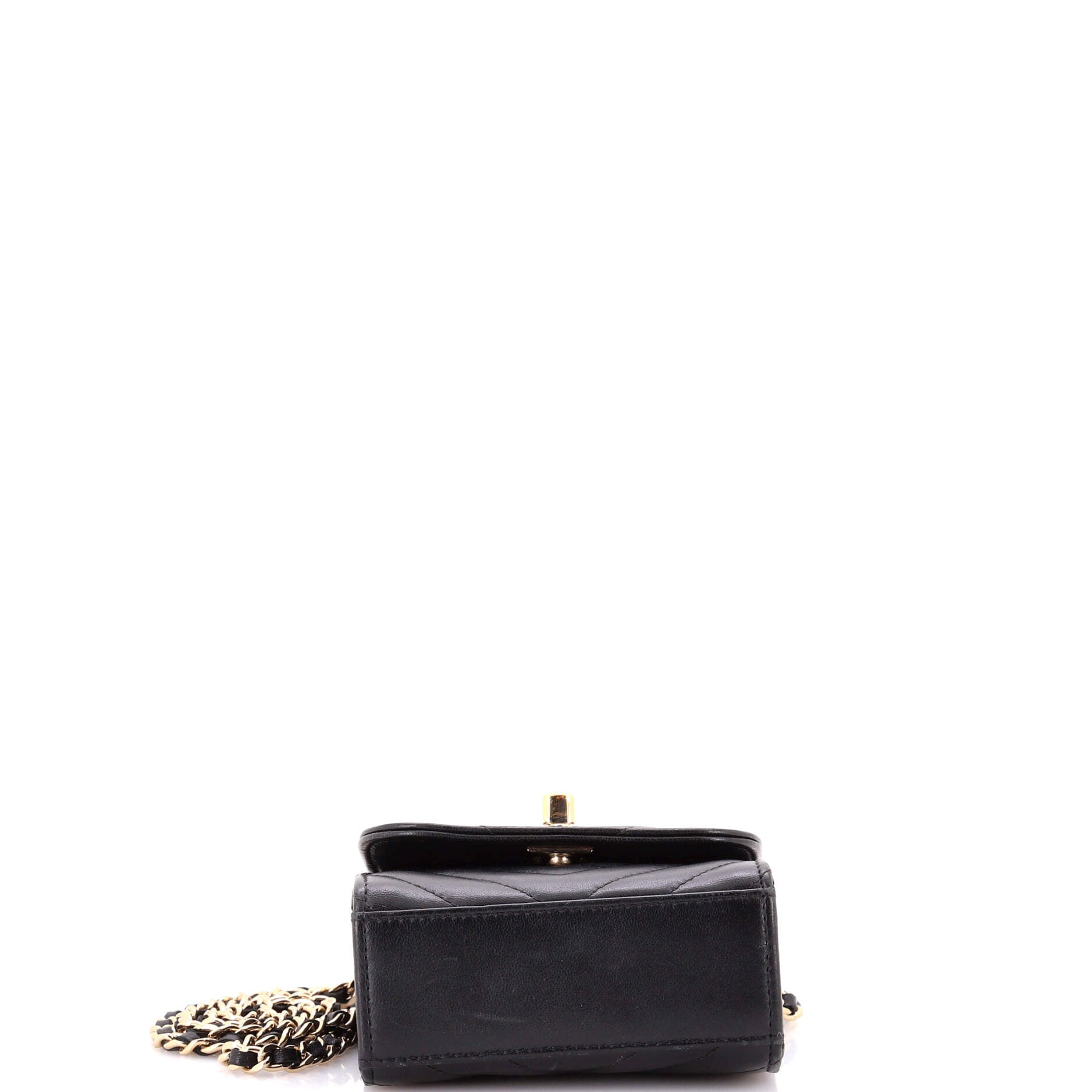 Trendy CC Clutch with Chain Chevron Lambskin Small