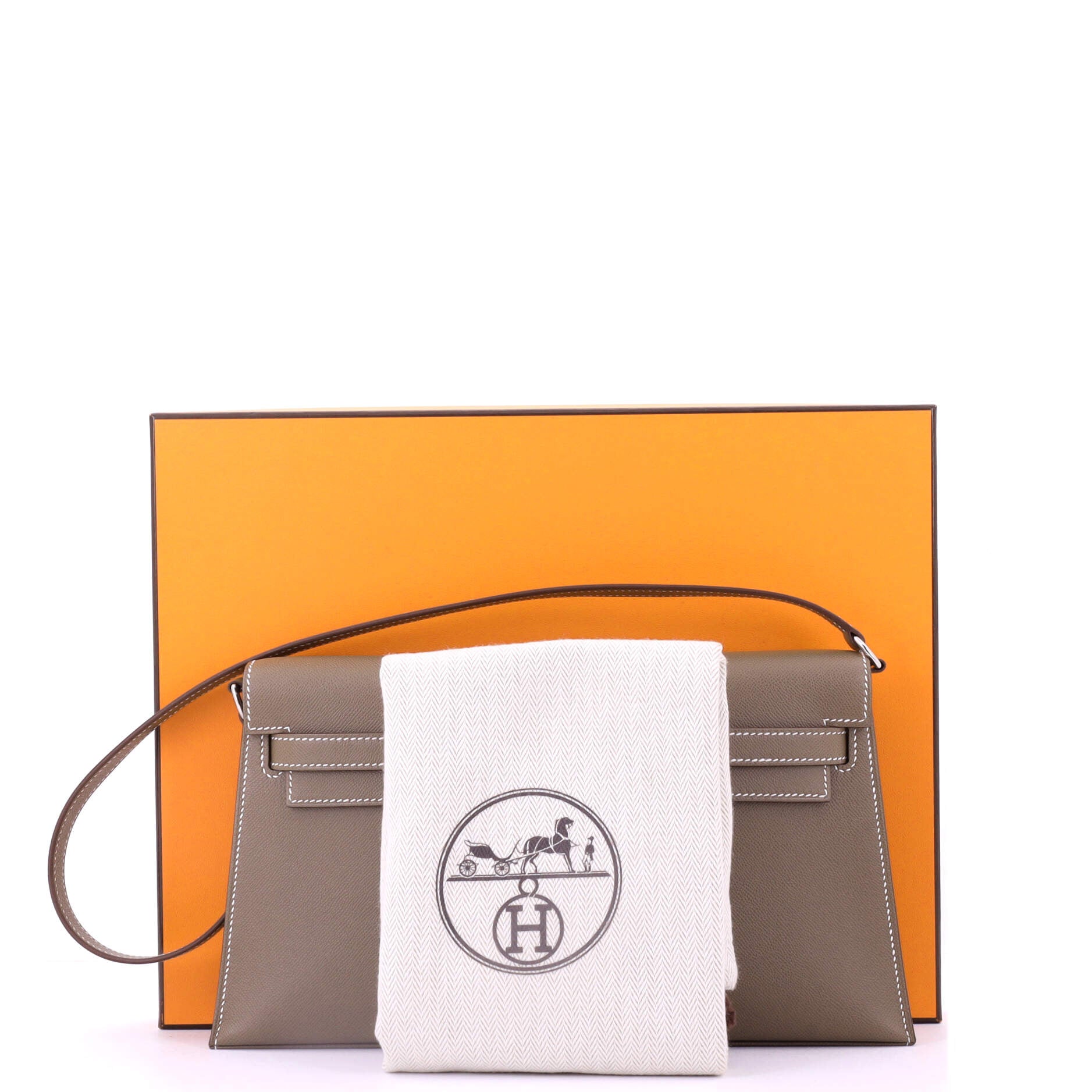 Kelly Elan Shoulder Bag Madame