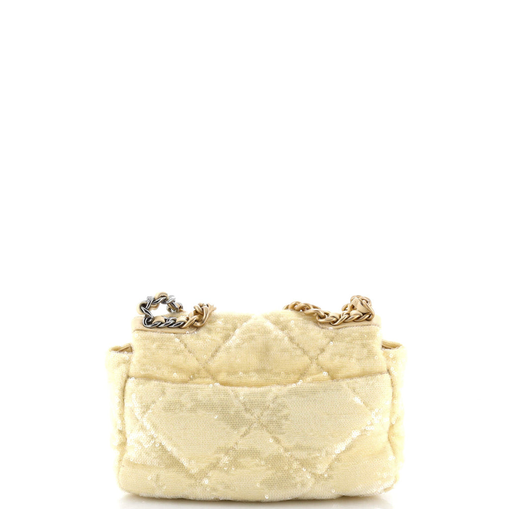 19 Flap Bag Quilted Sequins Medium