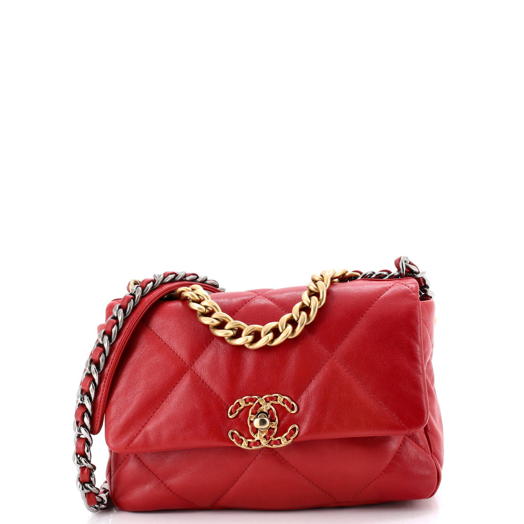 19 Flap Bag Quilted Leather Medium