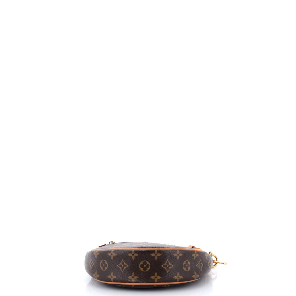 Loop Handbag Monogram Canvas