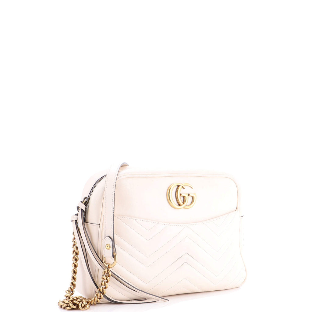 GG Marmont Shoulder Bag Matelasse Leather Medium