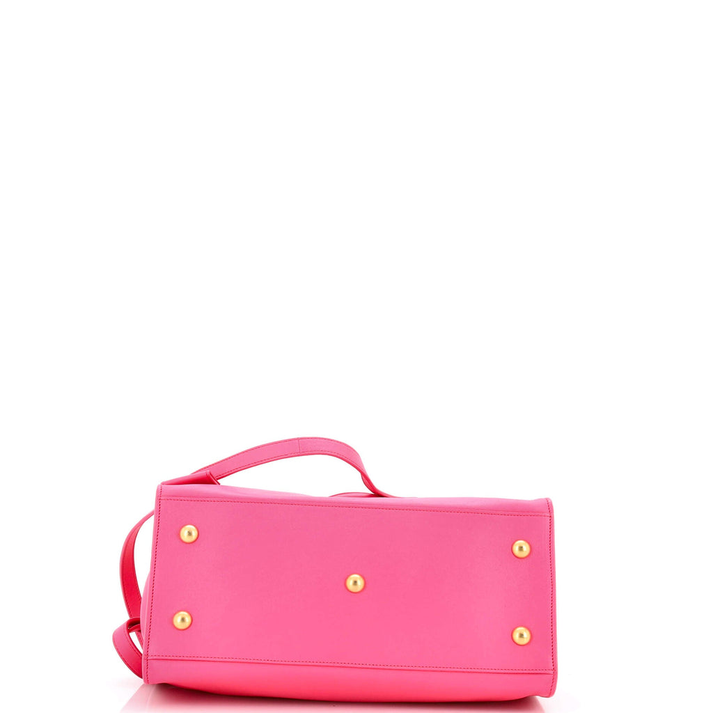 Classic Y Cabas Leather Small
