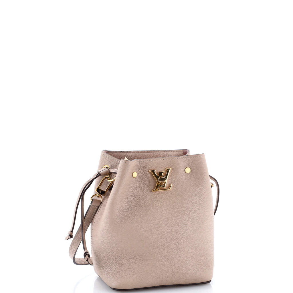 Lockme Bucket Bag Leather Nano
