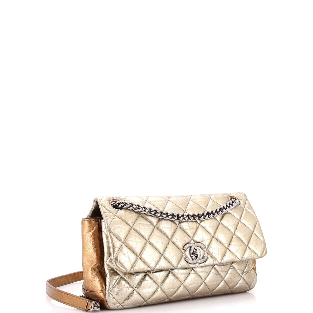 Lady Pearly Flap Bag Quilted Calfskin Medium