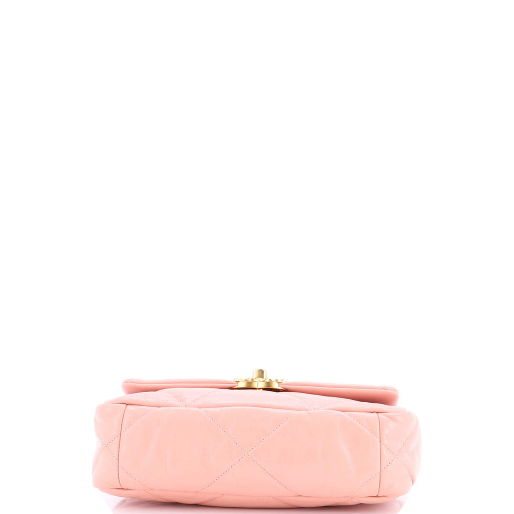 19 Flap Bag Quilted Leather Medium