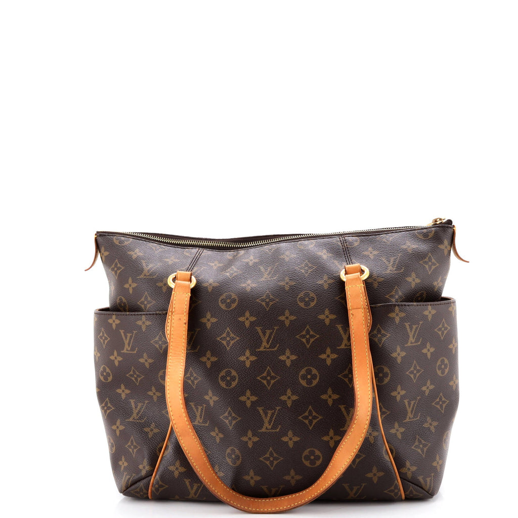 Totally Handbag Monogram Canvas MM