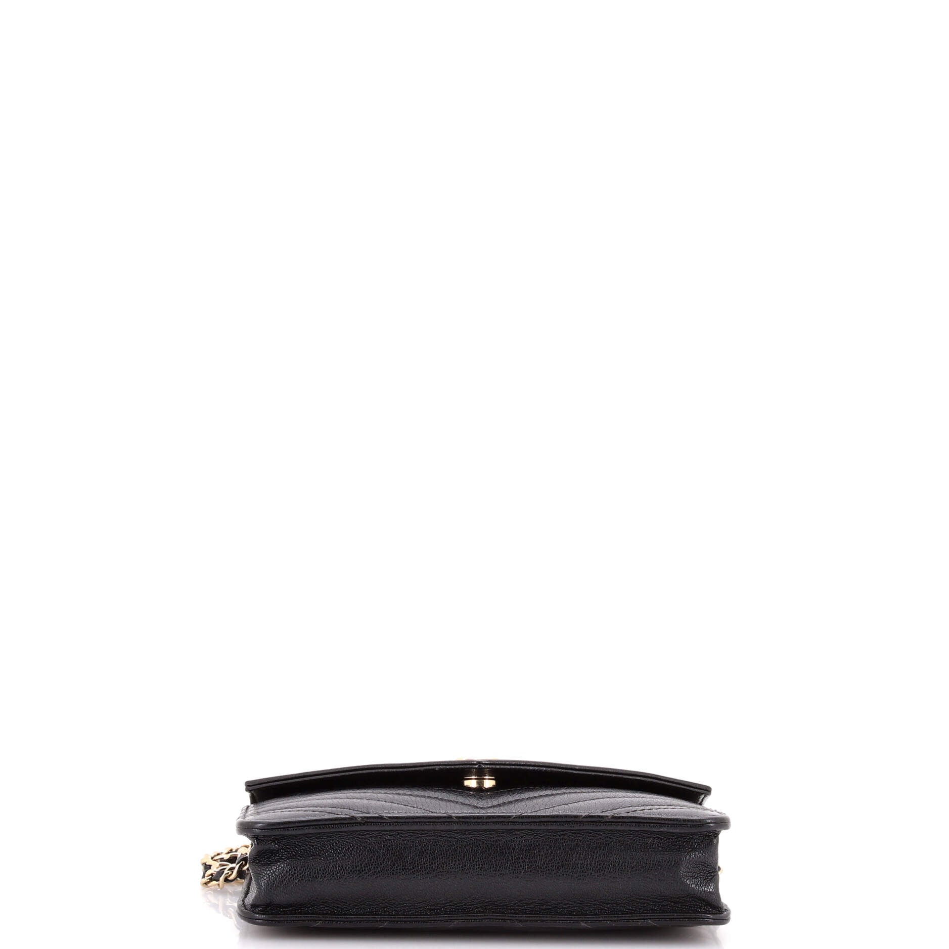 Envelope Wallet on Chain Chevron Calfskin