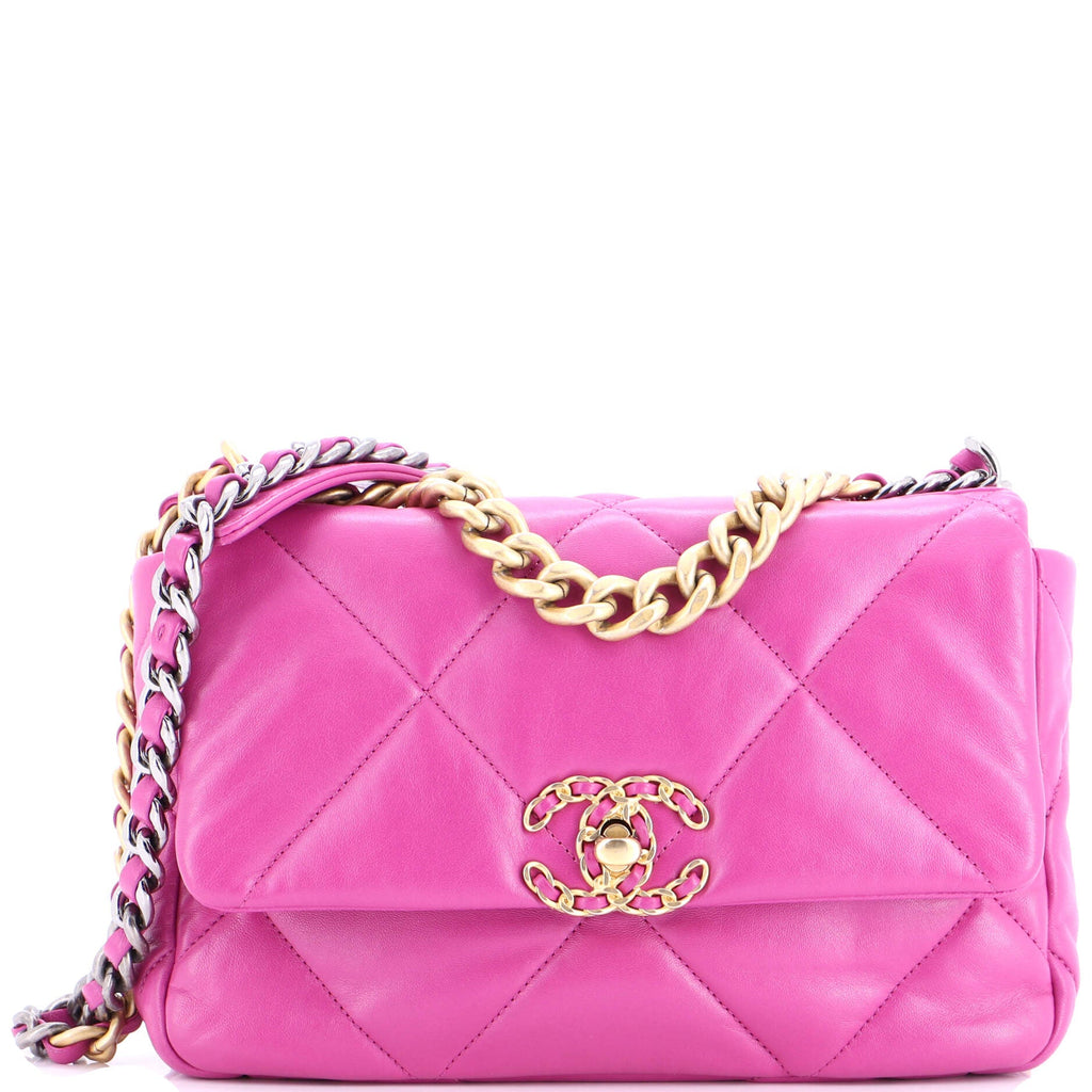19 Flap Bag Quilted Leather Medium