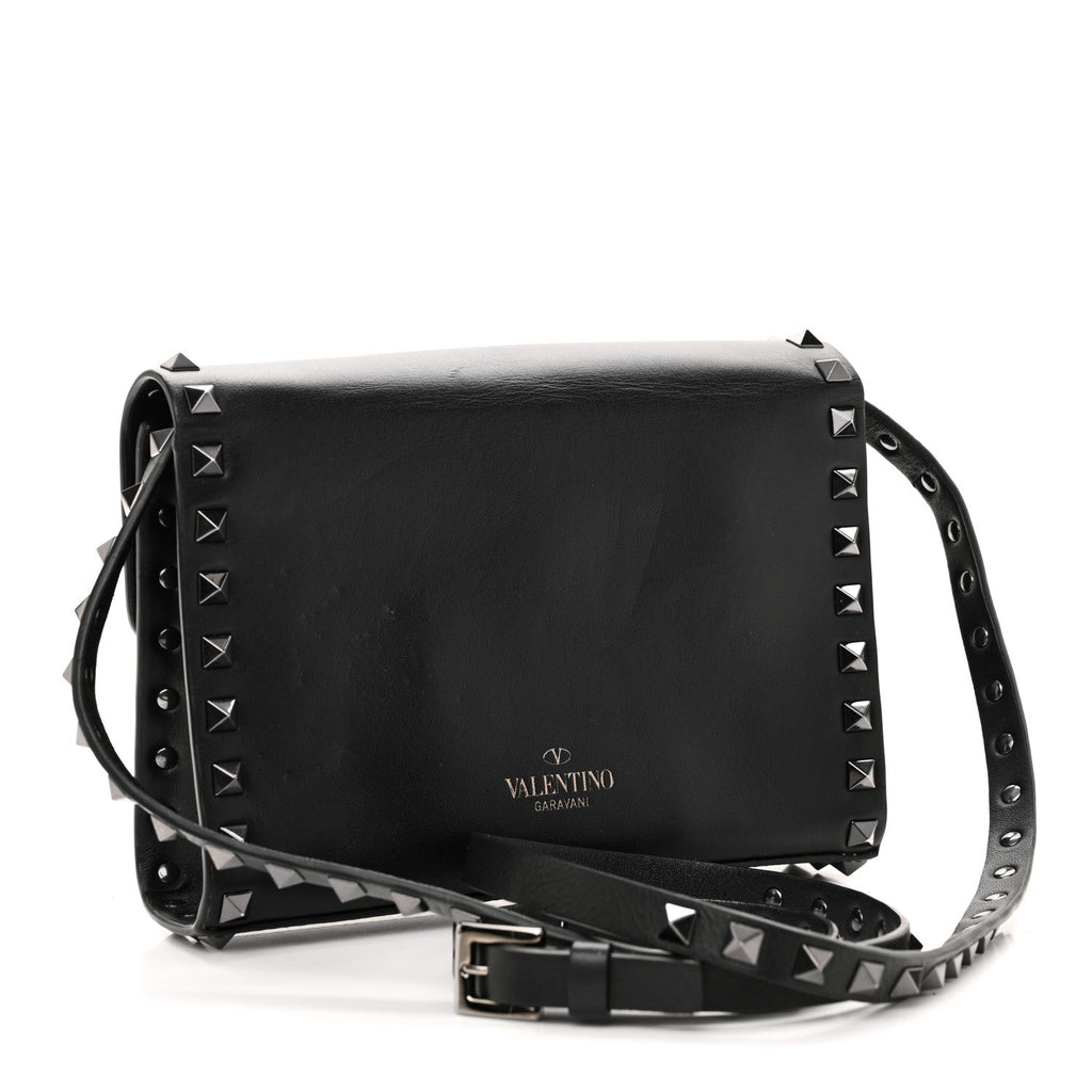 Vitello Monochrome Flap Crossbody Bag Black