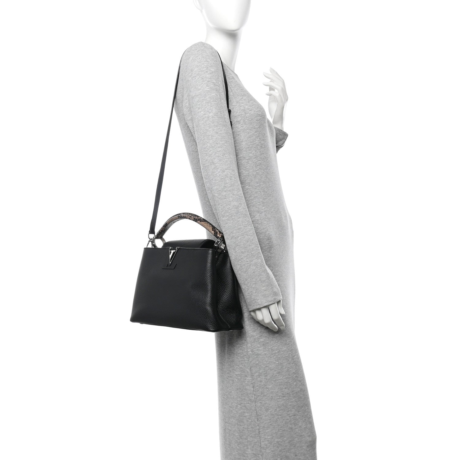 Taurillon Snakeskin Capucines MM Black