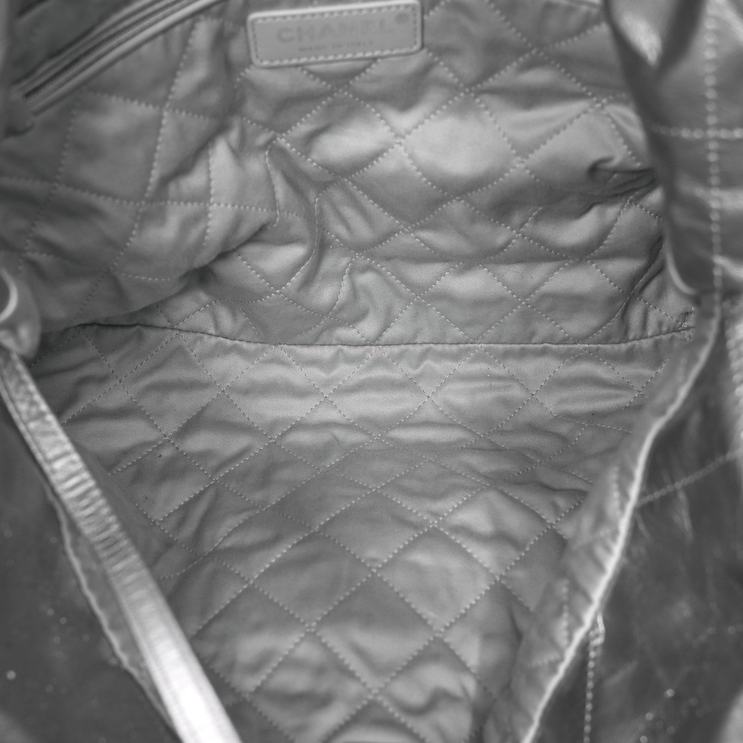 Metallic Calfskin Quilted Small Chanel 22 Silver