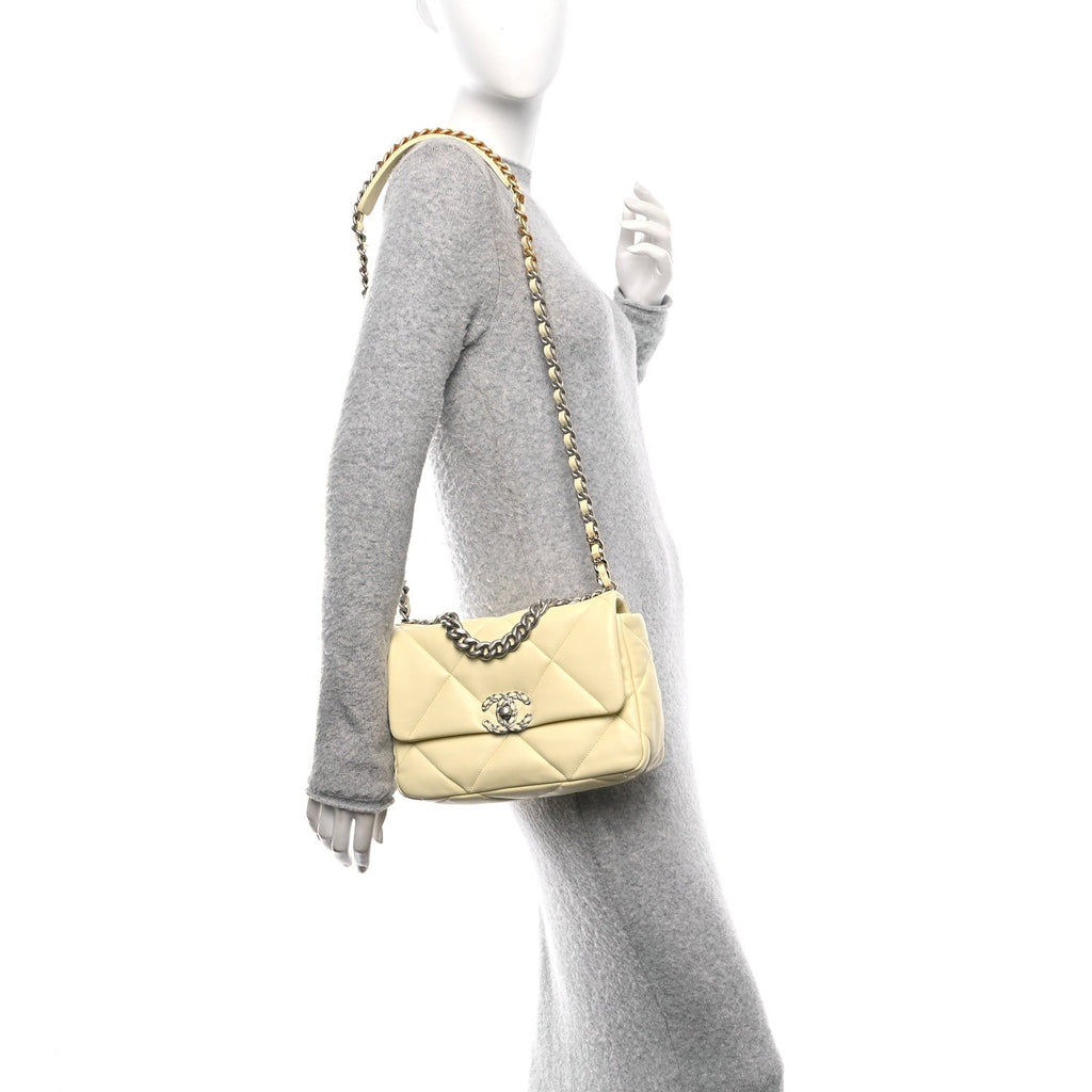 Lambskin Quilted Medium Chanel 19 Flap Light Yellow