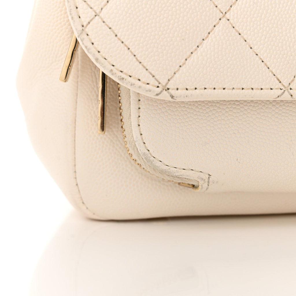 Caviar Quilted Medium Business Affinity Flap White