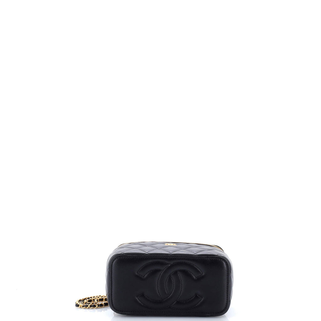 Coco de Toi Heart Vanity Case with Chain Quilted Lambskin Small