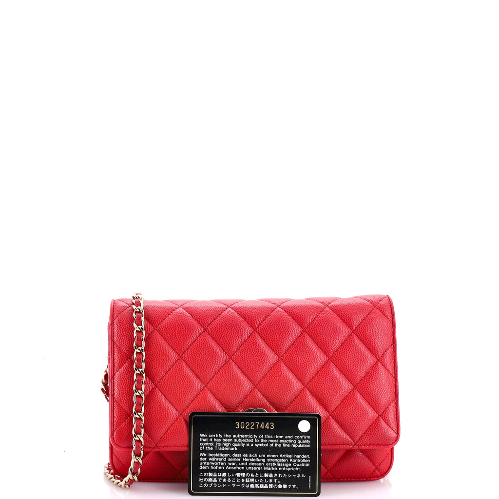 Wallet on Chain Quilted Caviar